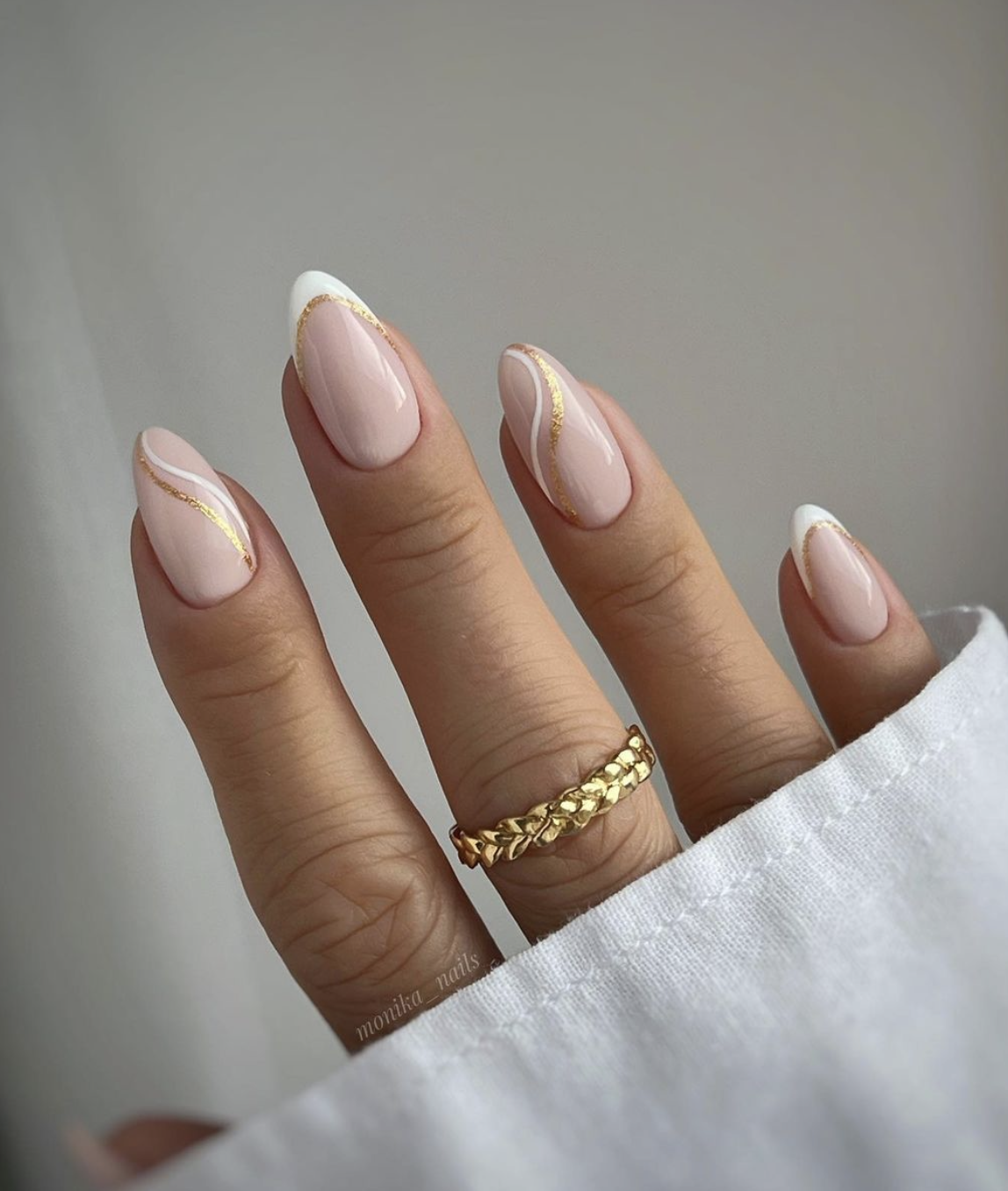 A French Girl-Approved Guide to Mastering French Nails