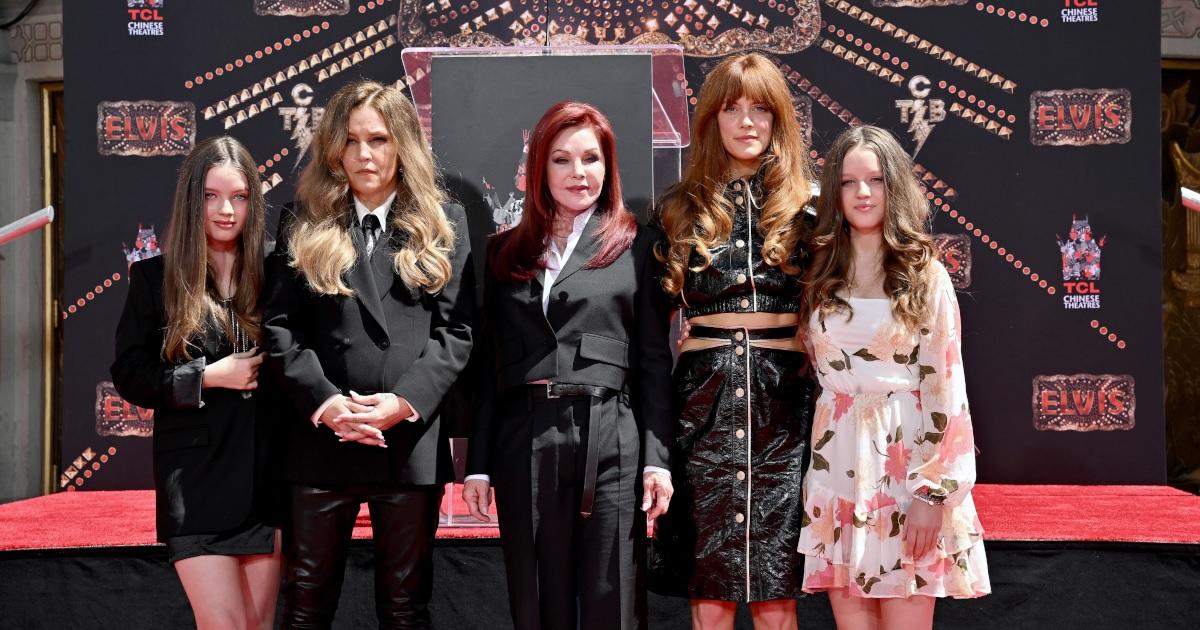 Riley Keough Recalls Finding Mom Lisa Marie Presley Crying on the Floor Listening to Elvis